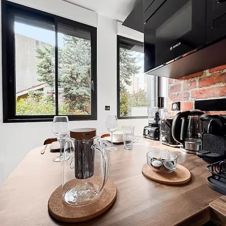 102 - Premium, Climatisation, Garage Apartamento *